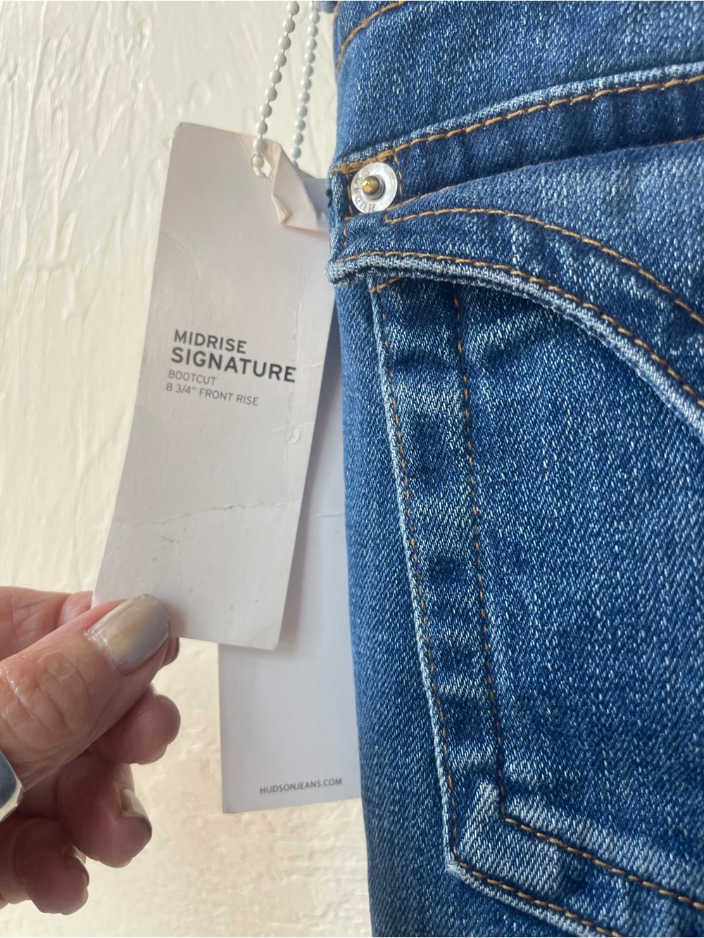 HUDSON Jeans NWT! 189$ midrise*signature bootcut*Tag 30 measured 32x34 - Picture 9 of 13
